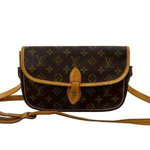 Louis Vuitton Sologne Handbag Canvas #252455L13B